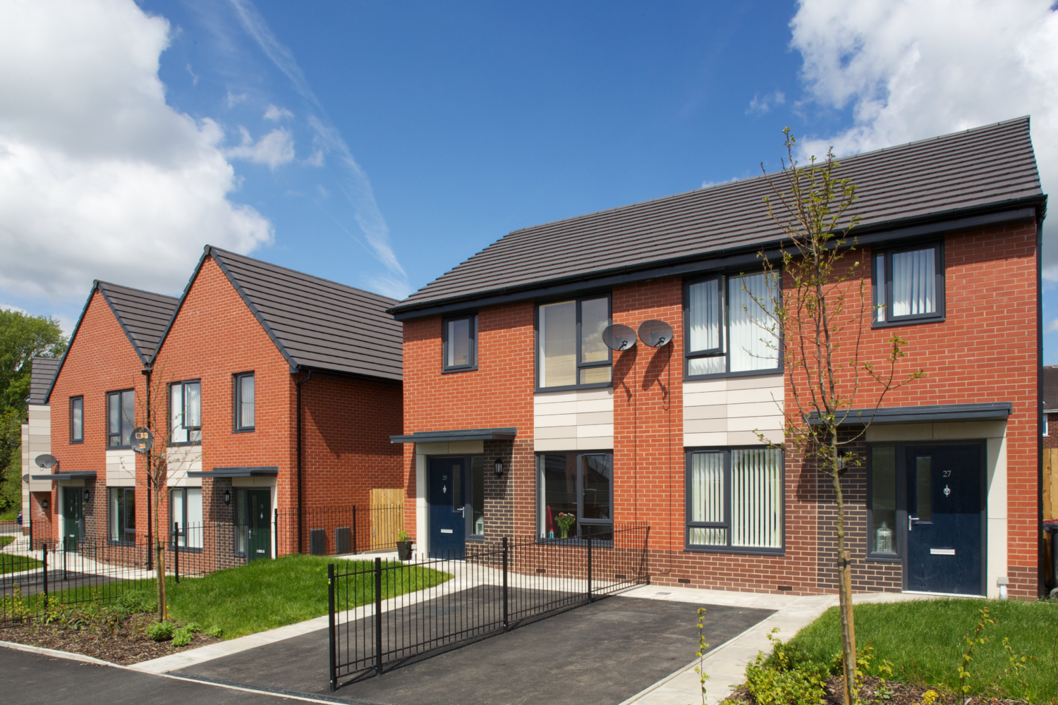 Catnic lintel installation at seddon in bolton